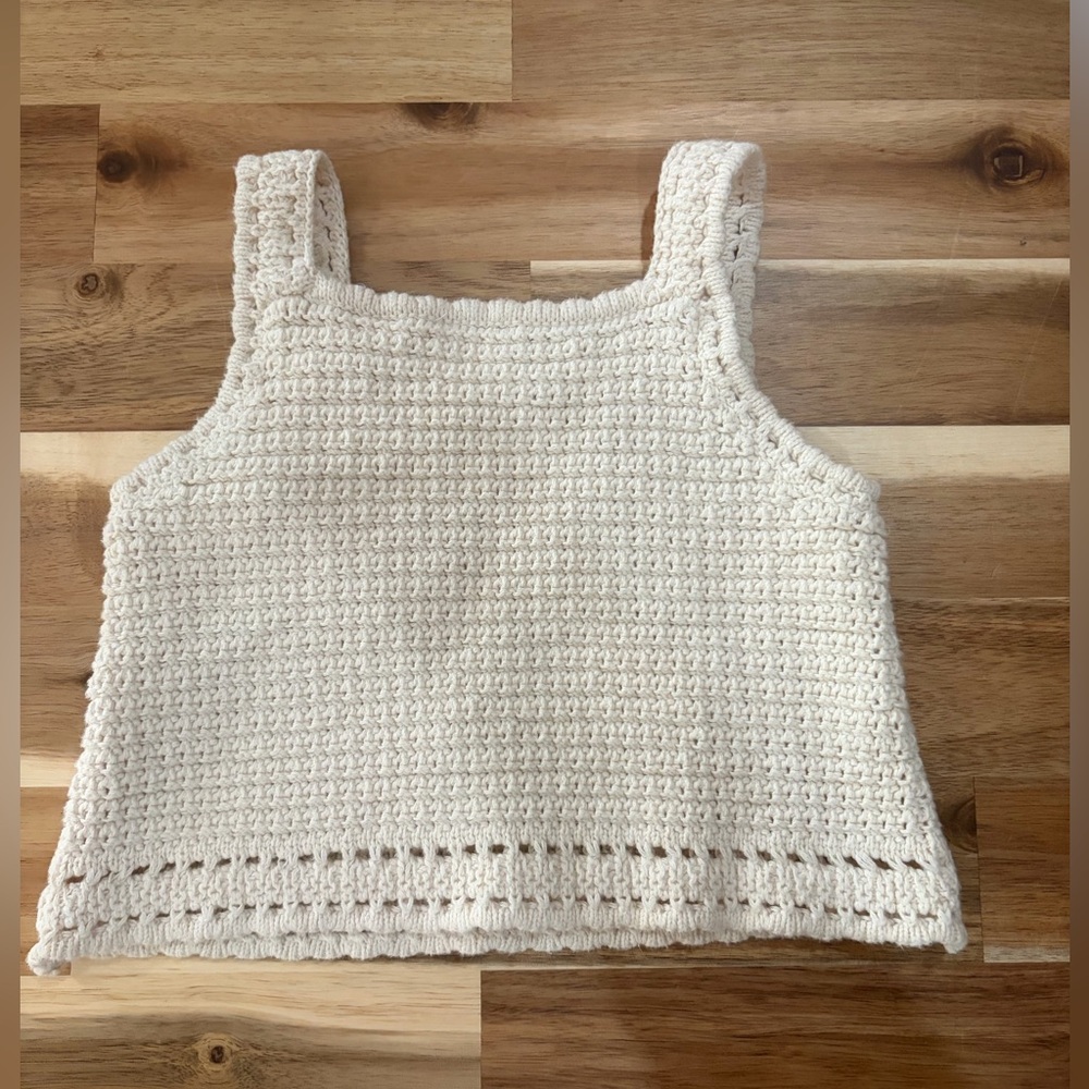 Zara Cream Crochet Knit Top Floral Appliqué Size 2Y - Picture 3 of 3